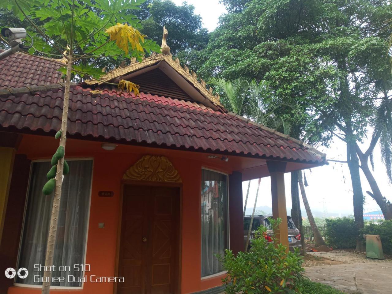 Xishuangbanna Daile Villa Hotel Jinghong Exterior photo